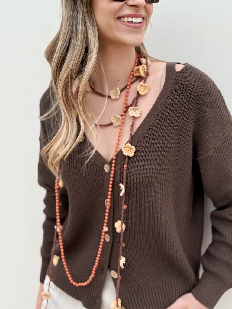 PULL NIZA BROWN