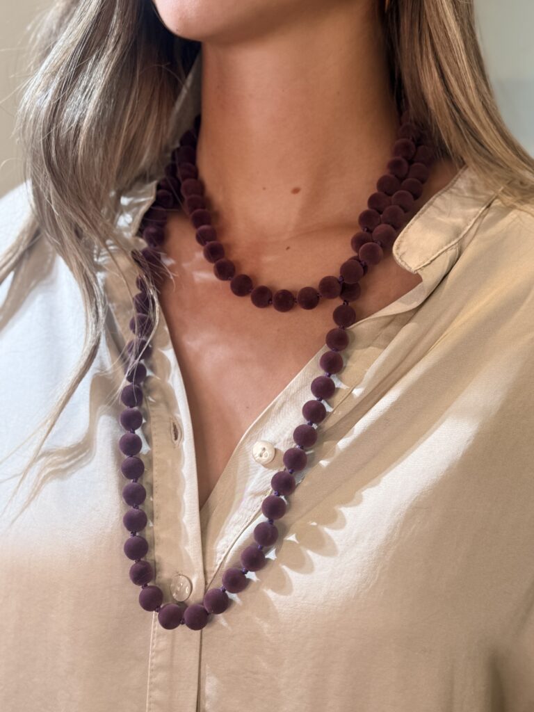 COLLAR MADELEINE MORADO